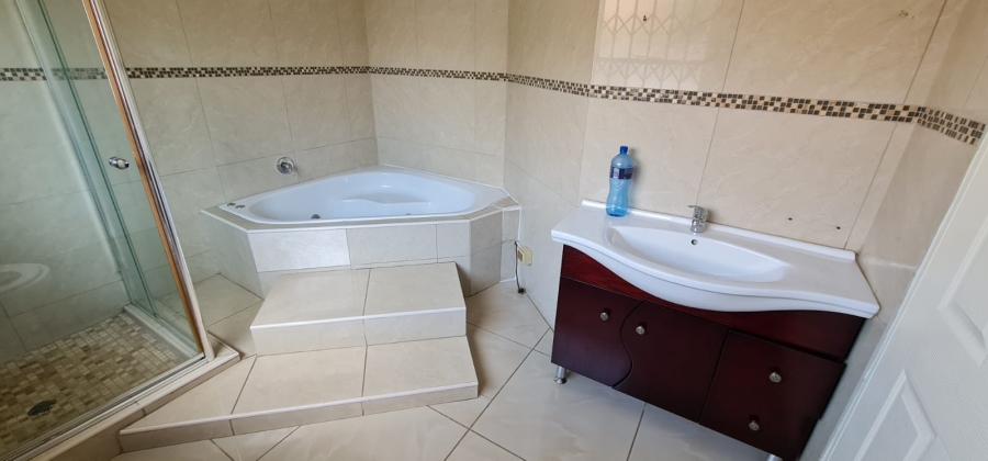 3 Bedroom Property for Sale in Noldick Gauteng