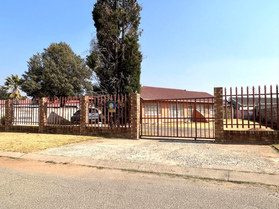 3 Bedroom Property for Sale in Brakpan North Gauteng