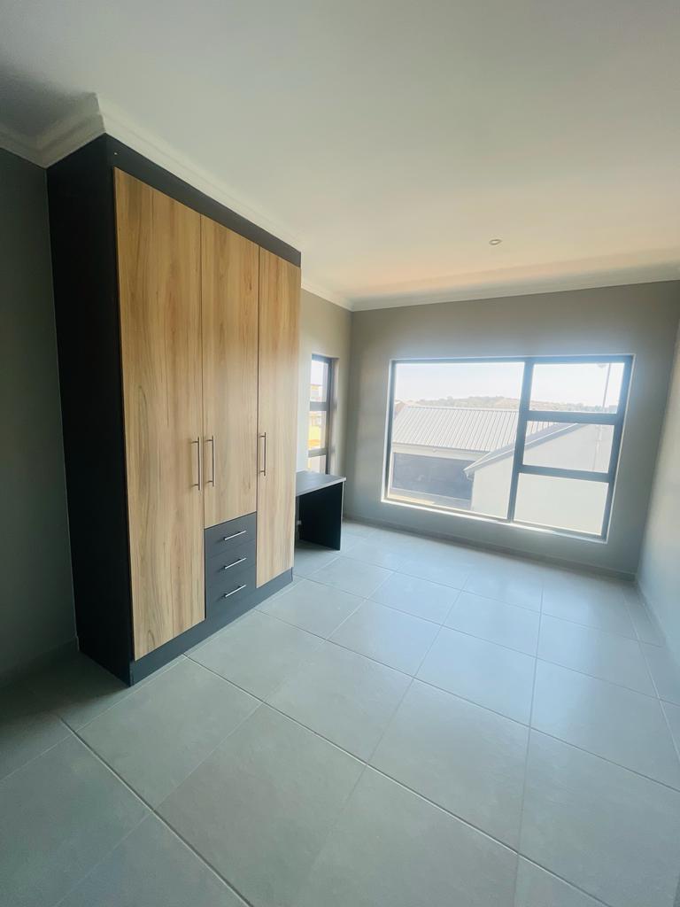 3 Bedroom Property for Sale in Roodepark Eco Estate Gauteng