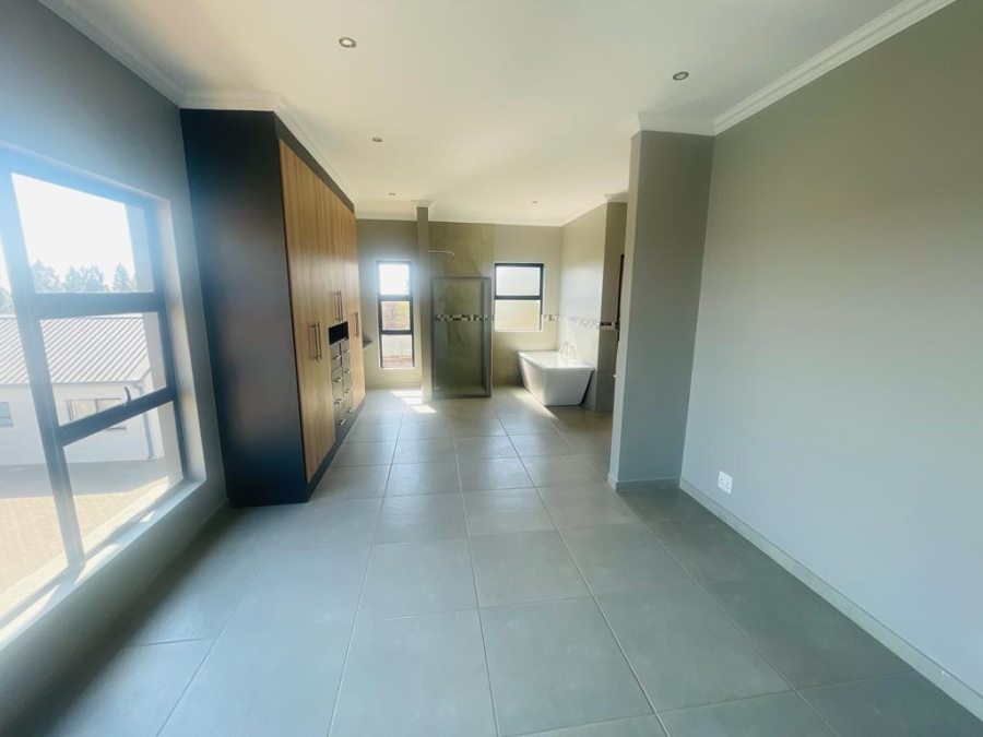 3 Bedroom Property for Sale in Roodepark Eco Estate Gauteng