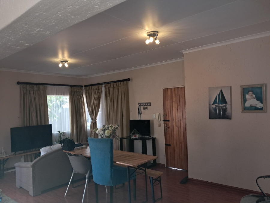 3 Bedroom Property for Sale in Strubensvallei Gauteng