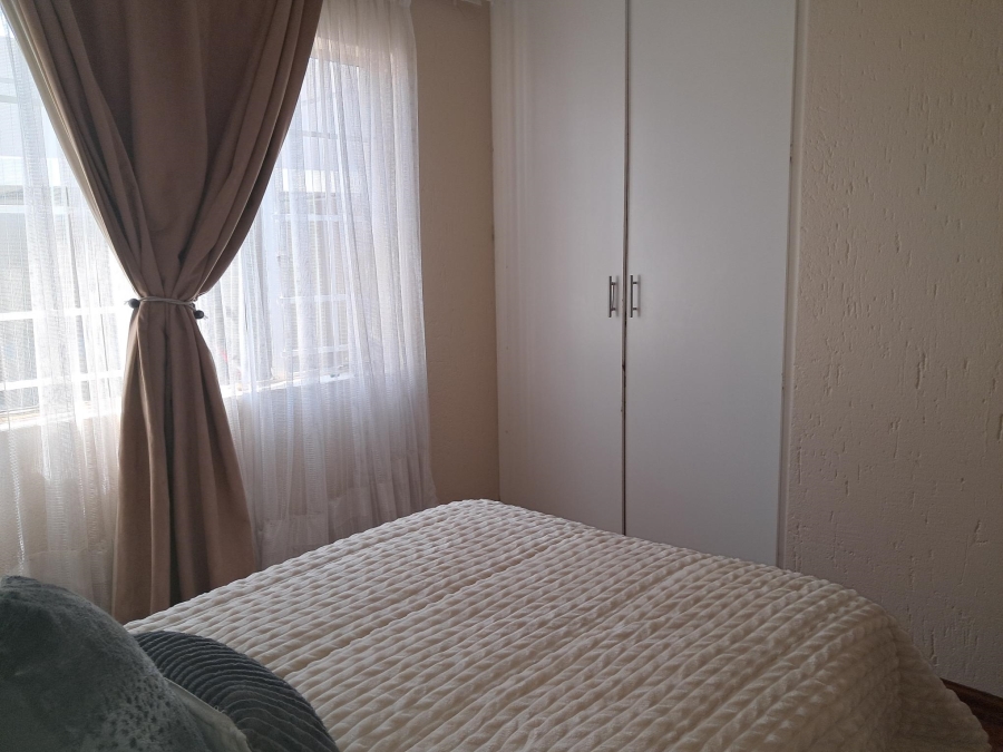 3 Bedroom Property for Sale in Strubensvallei Gauteng