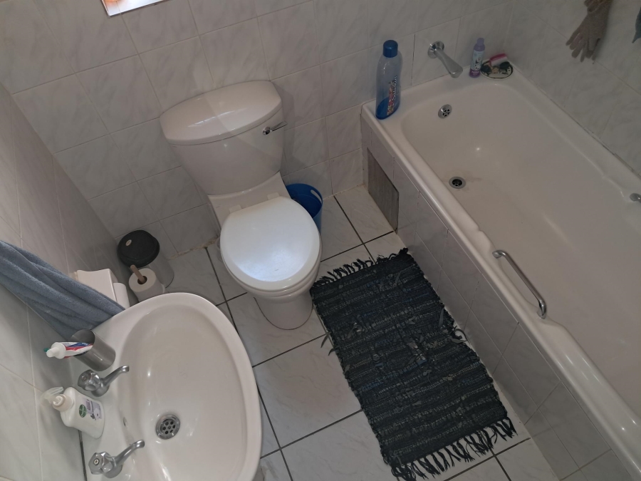 3 Bedroom Property for Sale in Strubensvallei Gauteng