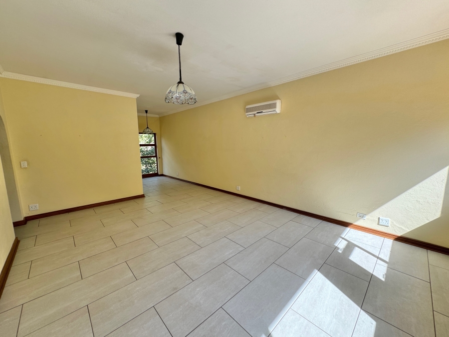 4 Bedroom Property for Sale in Woodhill Estate Gauteng