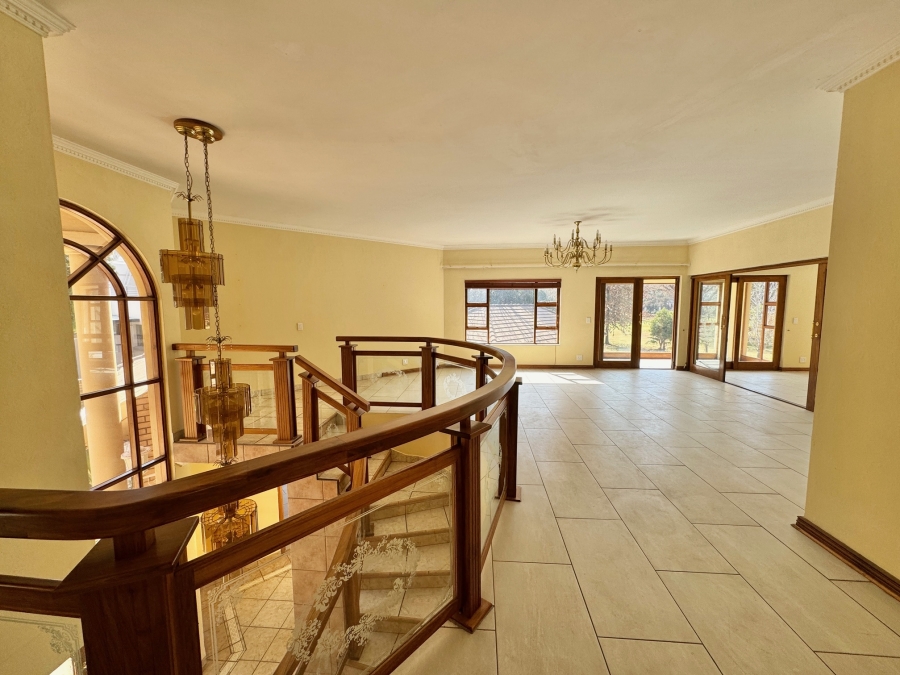 4 Bedroom Property for Sale in Woodhill Estate Gauteng