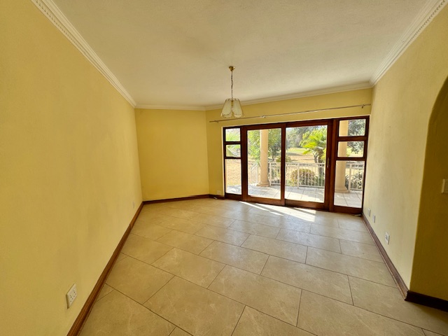 4 Bedroom Property for Sale in Woodhill Estate Gauteng