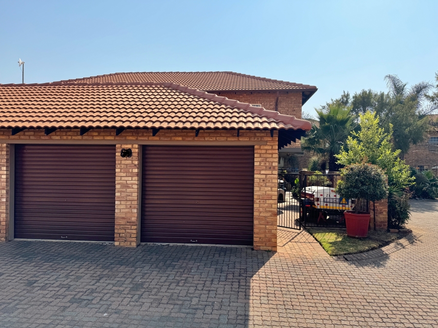 3 Bedroom Property for Sale in Tijger Valley Gauteng