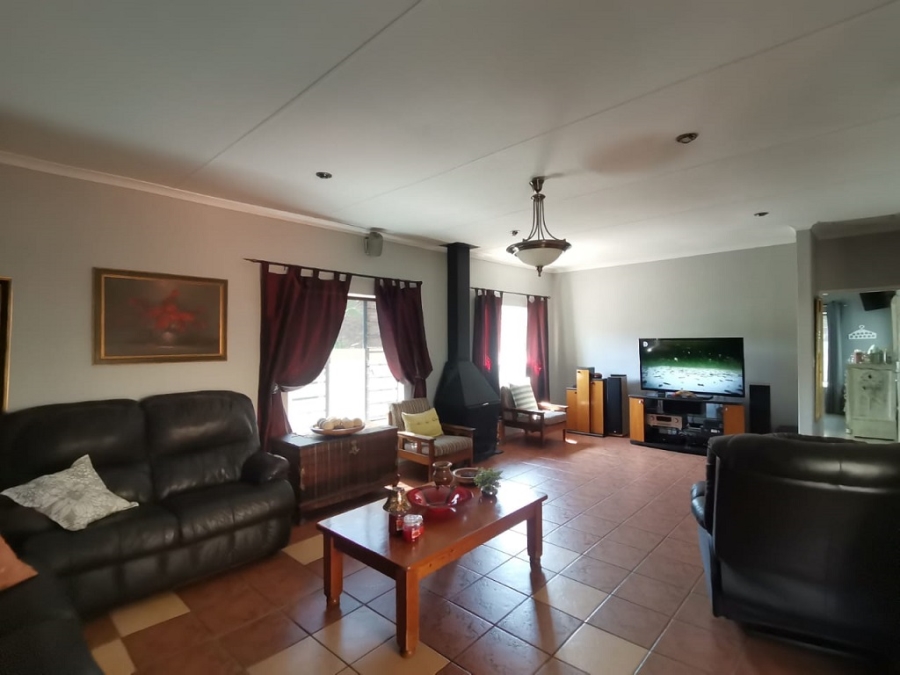 3 Bedroom Property for Sale in Brackenhurst Gauteng