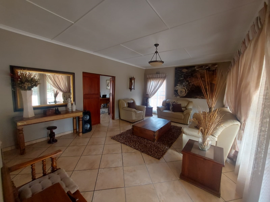 3 Bedroom Property for Sale in Dalpark Proper Gauteng