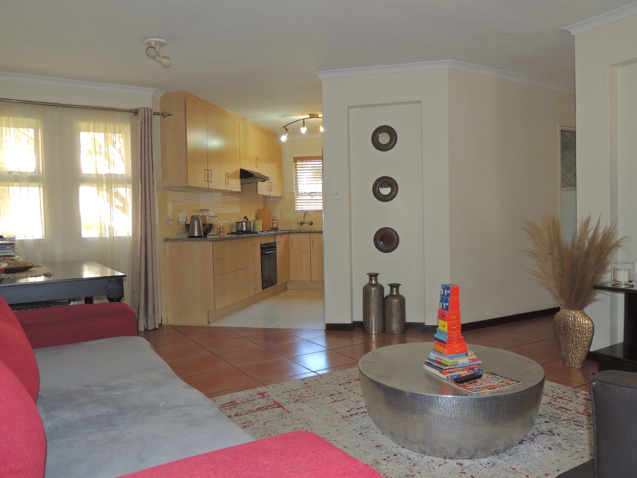 2 Bedroom Property for Sale in Little Falls Gauteng