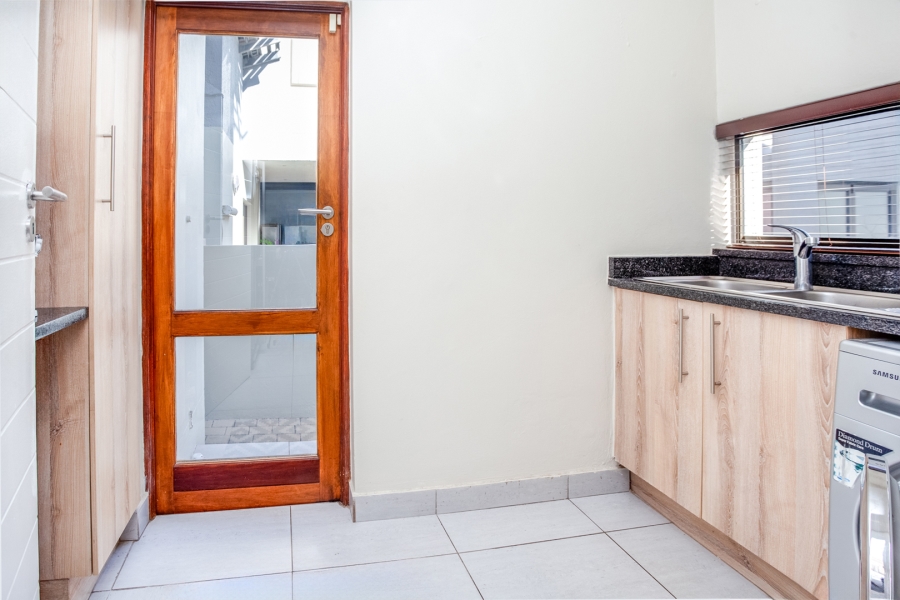 3 Bedroom Property for Sale in Maroeladal Gauteng