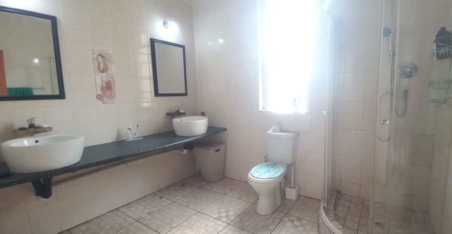 6 Bedroom Property for Sale in Brakpan Central Gauteng