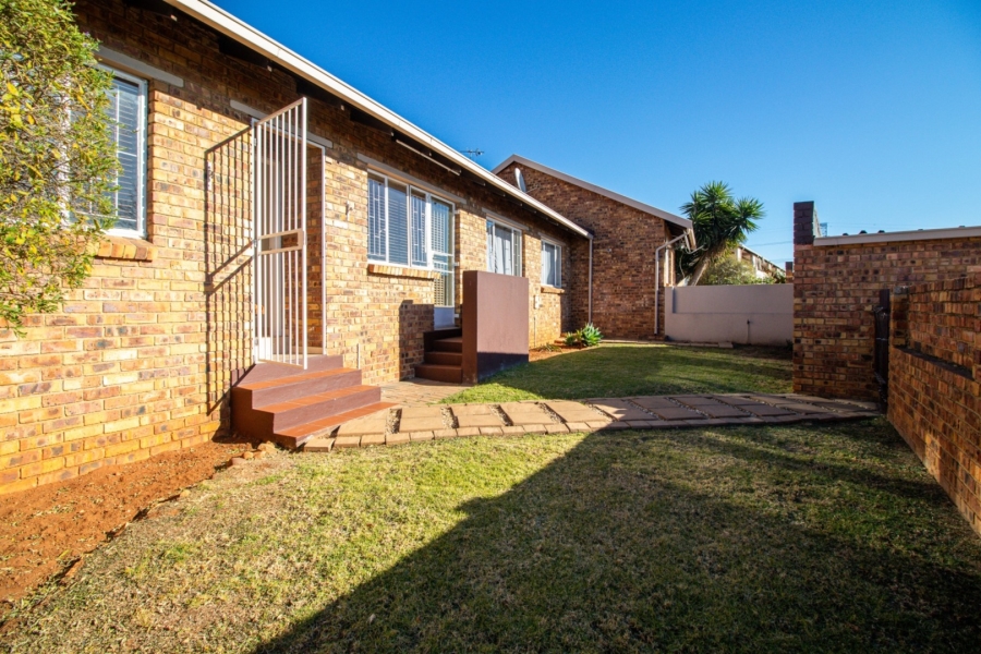 3 Bedroom Property for Sale in Birch Acres Gauteng