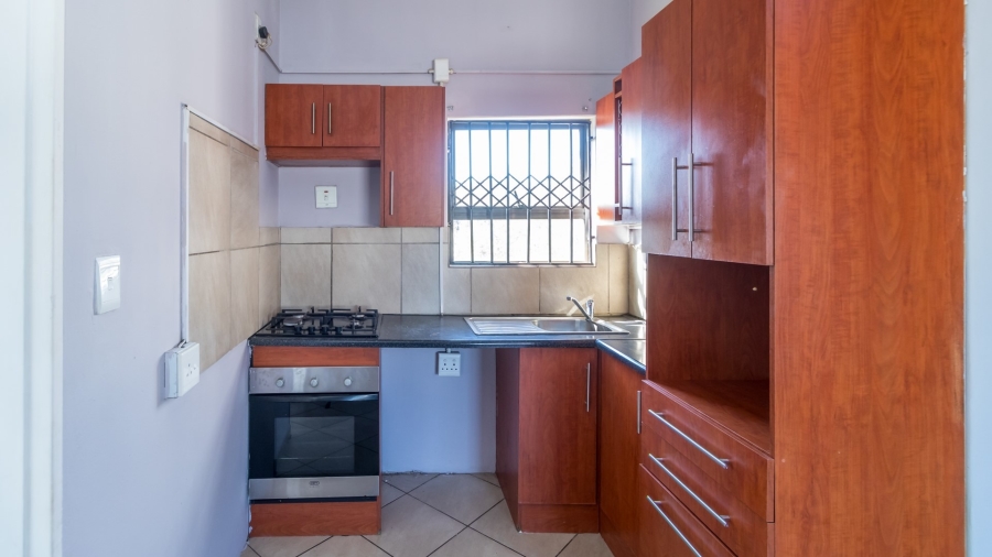 2 Bedroom Property for Sale in Noordwyk Gauteng