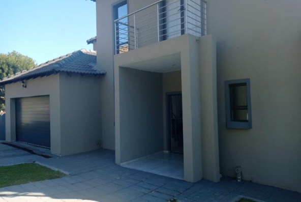 4 Bedroom Property for Sale in Magaliesberg Country Estate Gauteng