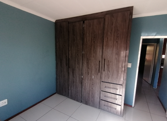 2 Bedroom Property for Sale in Heatherview Gauteng