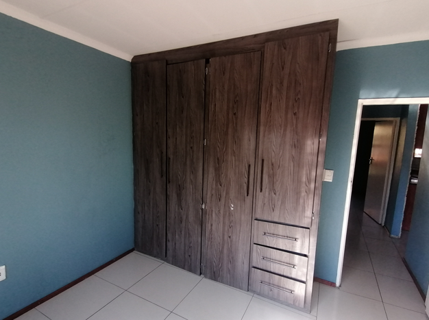 2 Bedroom Property for Sale in Heatherview Gauteng