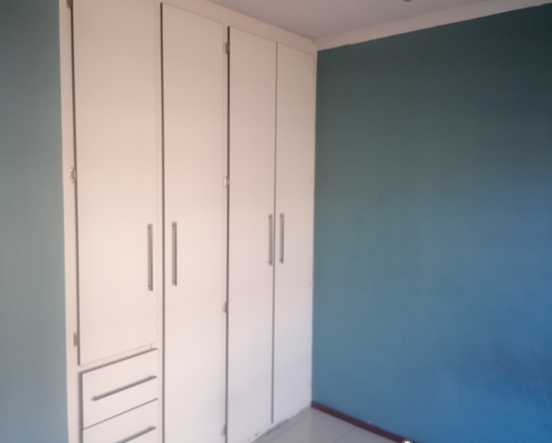 2 Bedroom Property for Sale in Heatherview Gauteng