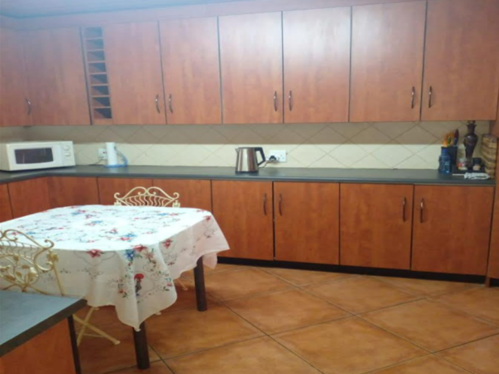 2 Bedroom Property for Sale in Hartebeeshoek Gauteng