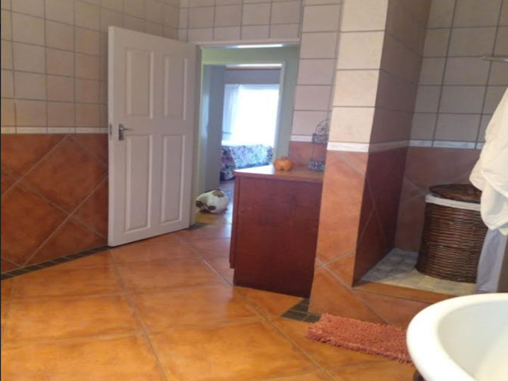 2 Bedroom Property for Sale in Hartebeeshoek Gauteng