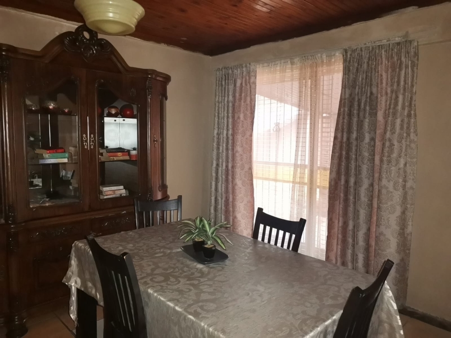 4 Bedroom Property for Sale in Danville Gauteng