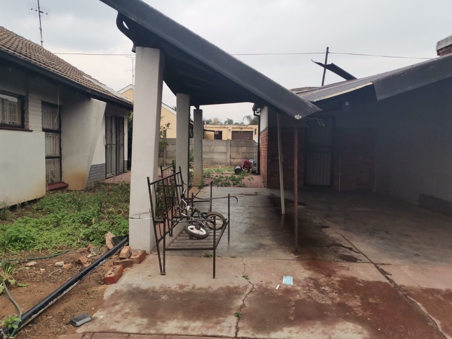 4 Bedroom Property for Sale in Danville Gauteng