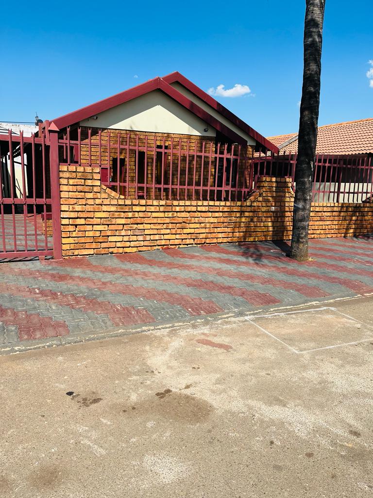 3 Bedroom Property for Sale in Soshanguve XX Gauteng