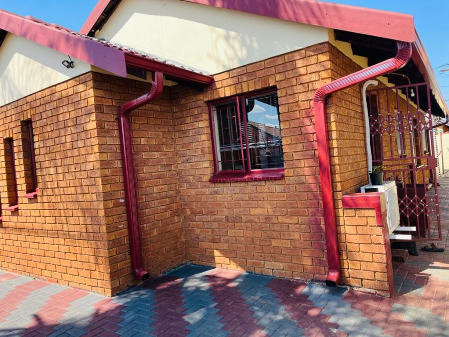 3 Bedroom Property for Sale in Soshanguve XX Gauteng