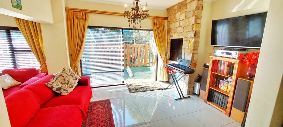 To Let 4 Bedroom Property for Rent in Kyalami Glen Estate Gauteng