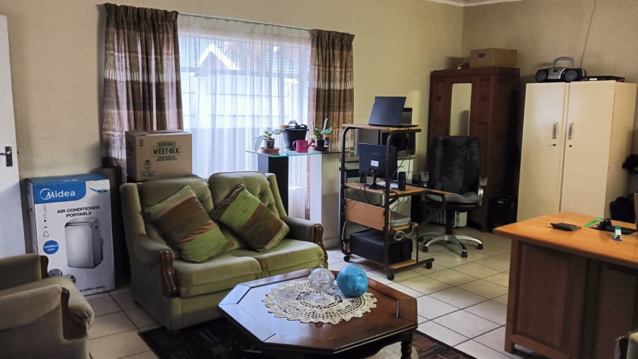 3 Bedroom Property for Sale in Edleen Gauteng