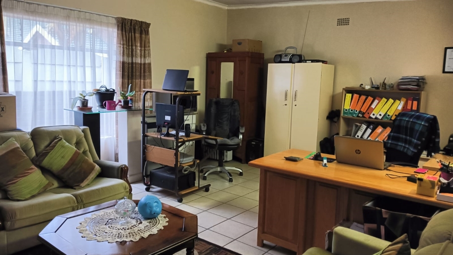 3 Bedroom Property for Sale in Edleen Gauteng