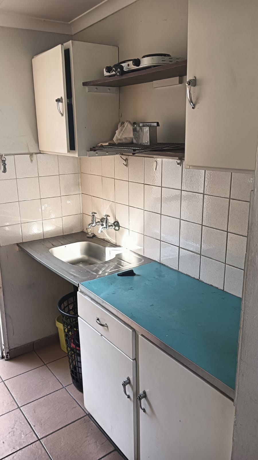 To Let 1 Bedroom Property for Rent in Edleen Gauteng