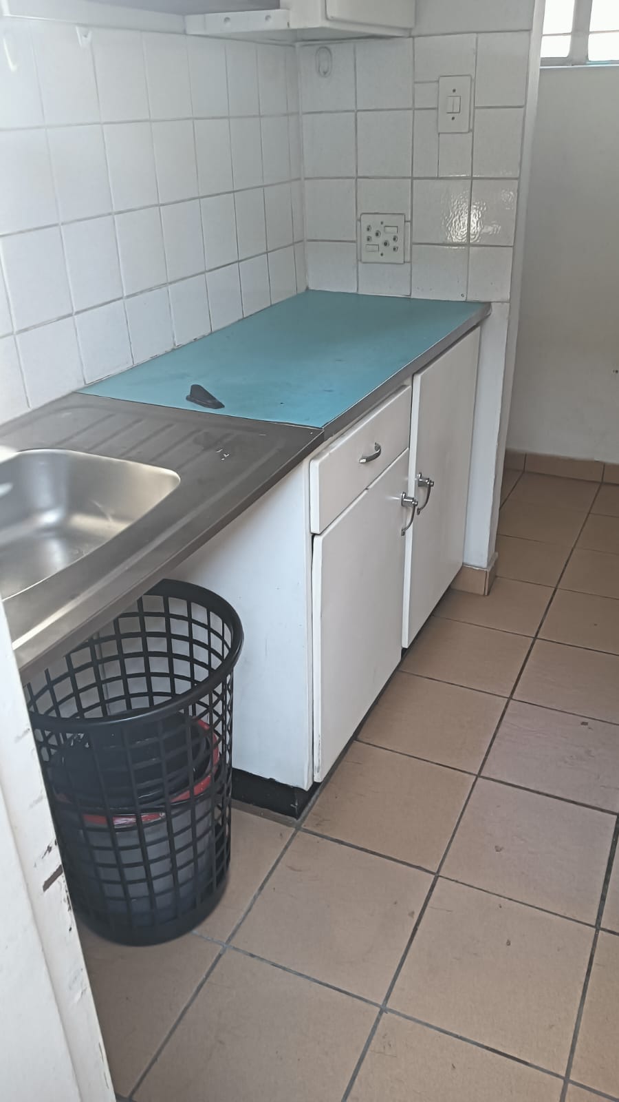 To Let 1 Bedroom Property for Rent in Edleen Gauteng