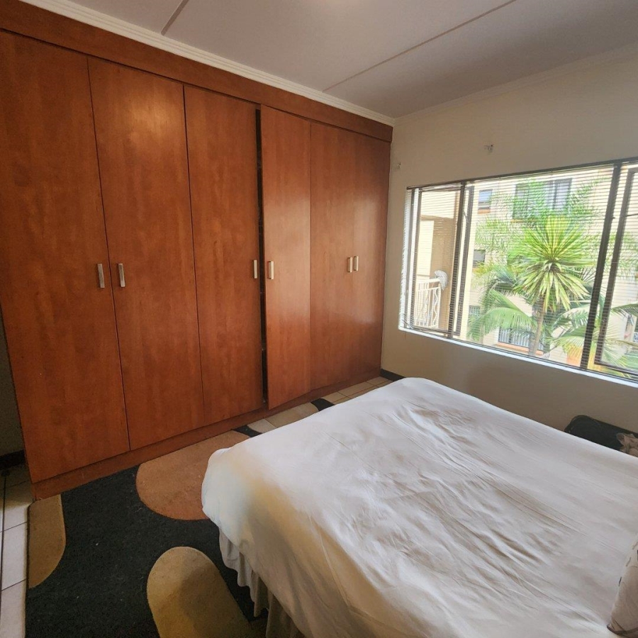 2 Bedroom Property for Sale in Sunninghill Gauteng