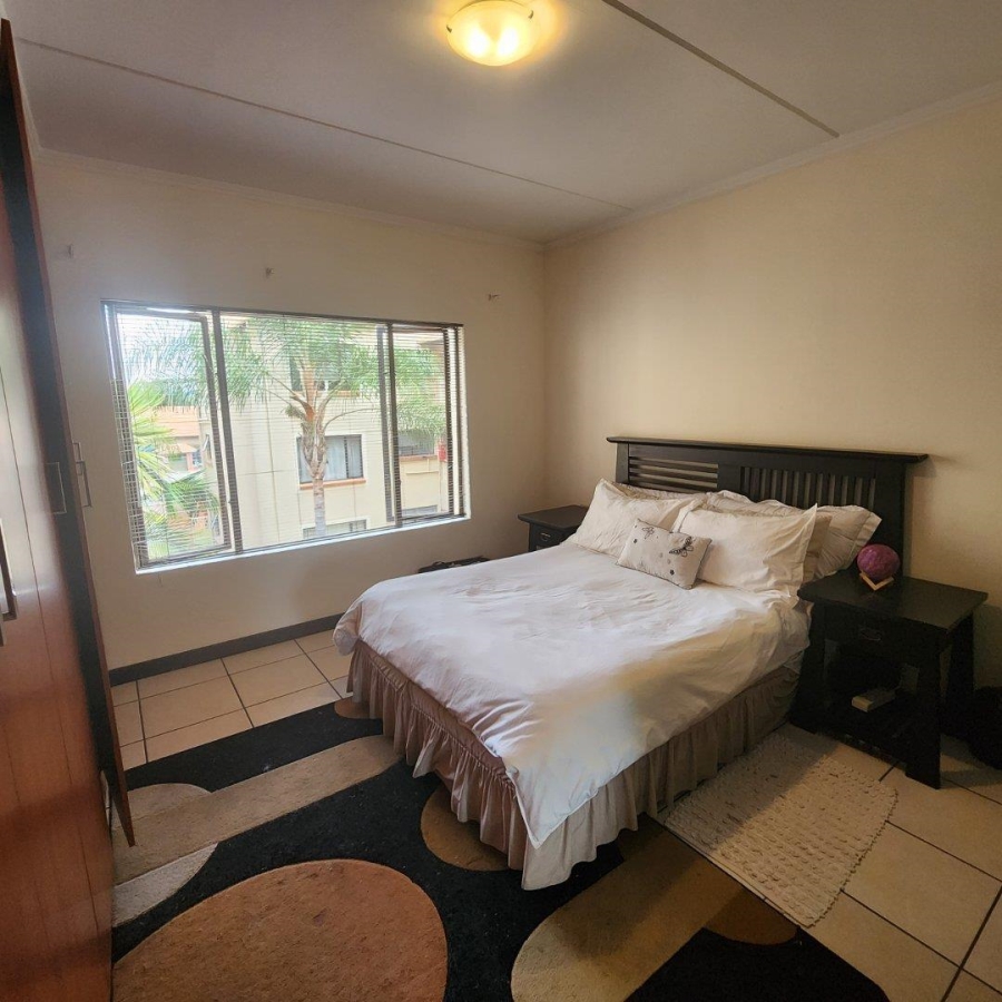 2 Bedroom Property for Sale in Sunninghill Gauteng