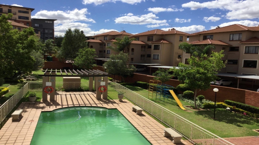 2 Bedroom Property for Sale in Sunninghill Gauteng