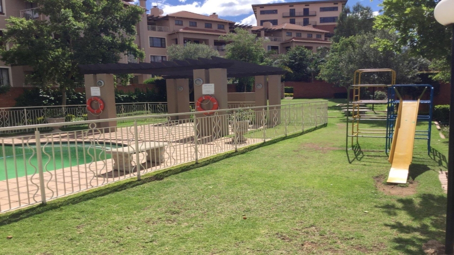 2 Bedroom Property for Sale in Sunninghill Gauteng