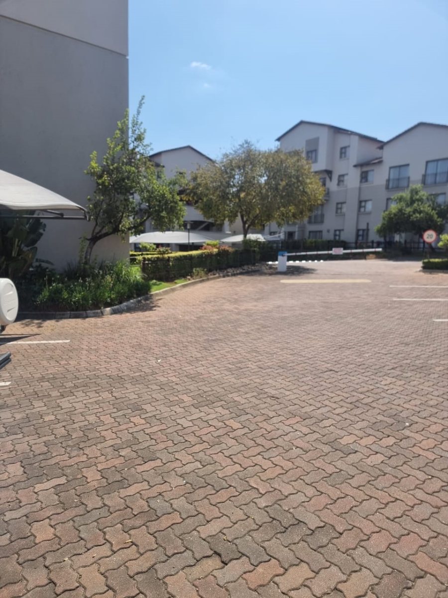 2 Bedroom Property for Sale in Sunninghill Gauteng