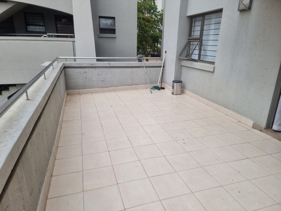 1 Bedroom Property for Sale in Sunninghill Gauteng