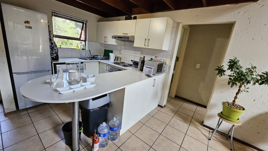 1 Bedroom Property for Sale in Sunninghill Gauteng