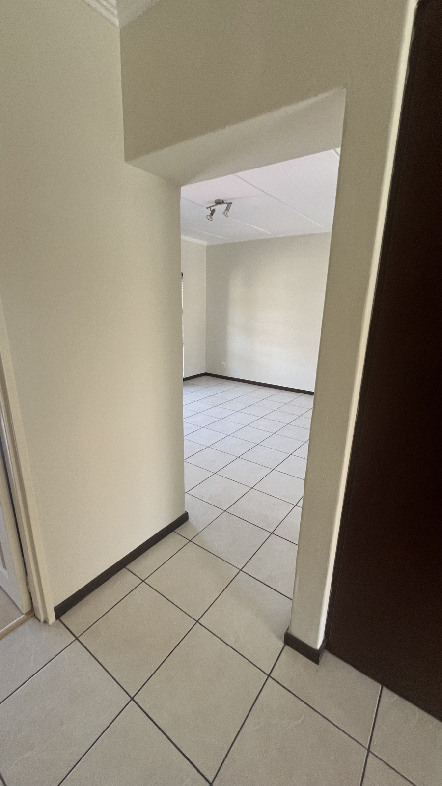 2 Bedroom Property for Sale in Sunninghill Gauteng