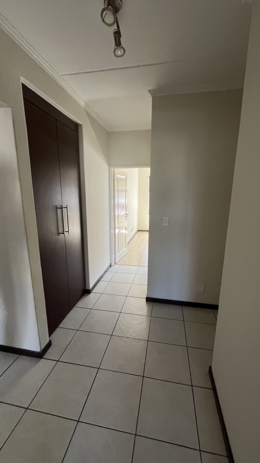 2 Bedroom Property for Sale in Sunninghill Gauteng