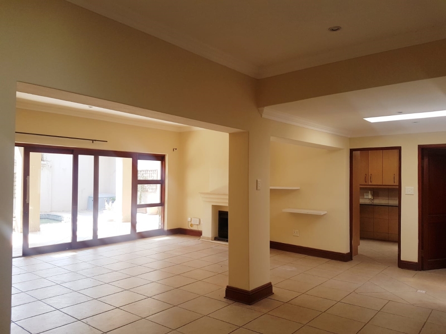 To Let 3 Bedroom Property for Rent in Norwood Gauteng