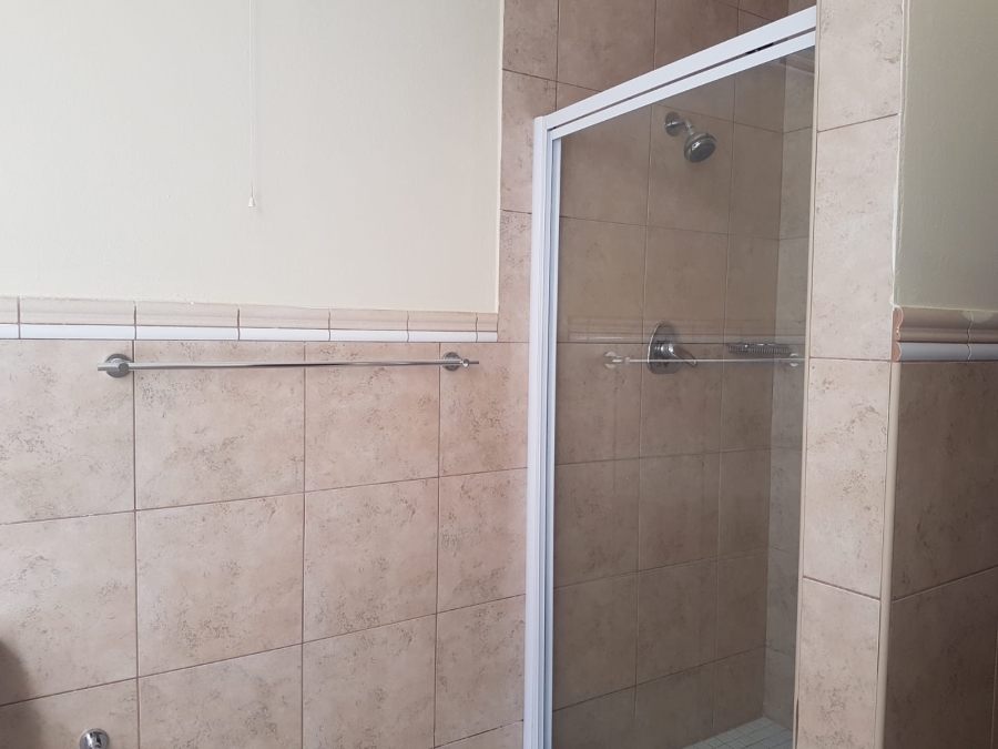 To Let 3 Bedroom Property for Rent in Norwood Gauteng