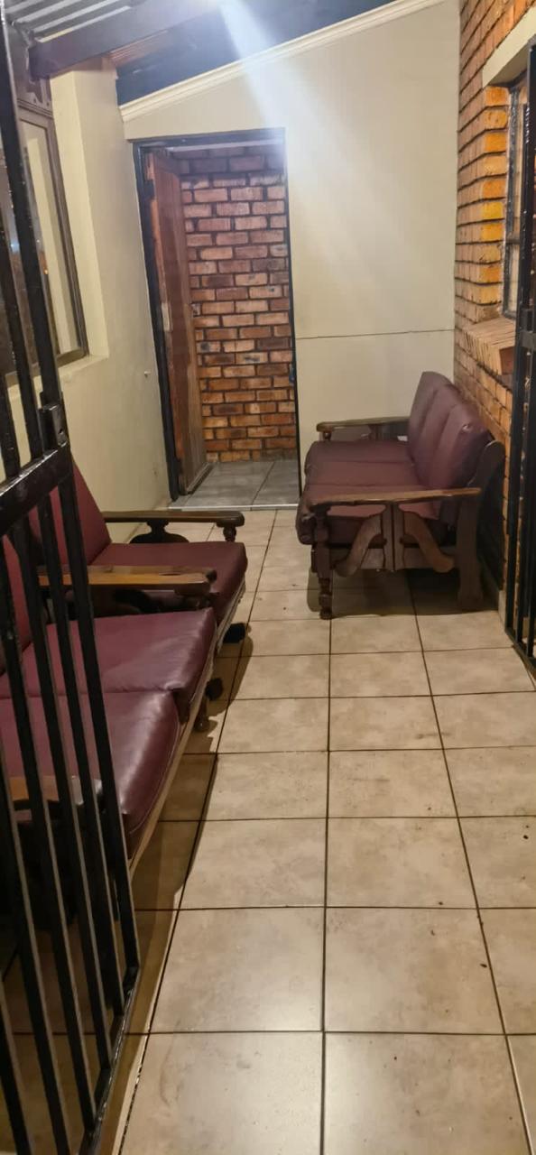 6 Bedroom Property for Sale in Geluksdal Gauteng