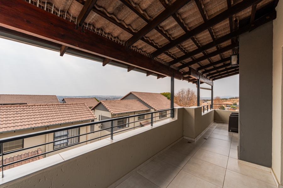 4 Bedroom Property for Sale in Amorosa Gauteng