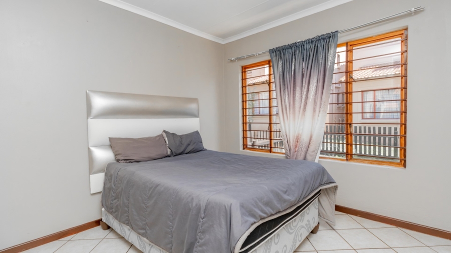 2 Bedroom Property for Sale in Northwold Gauteng