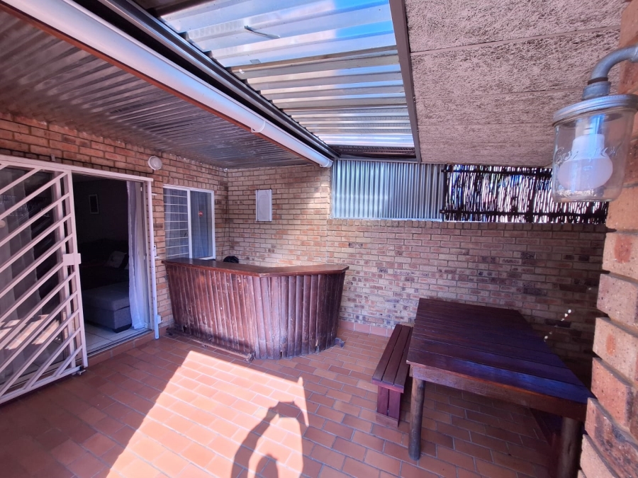 3 Bedroom Property for Sale in Clubview Gauteng