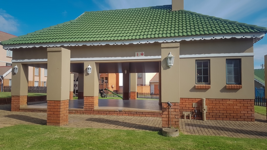 To Let 2 Bedroom Property for Rent in Terenure Gauteng