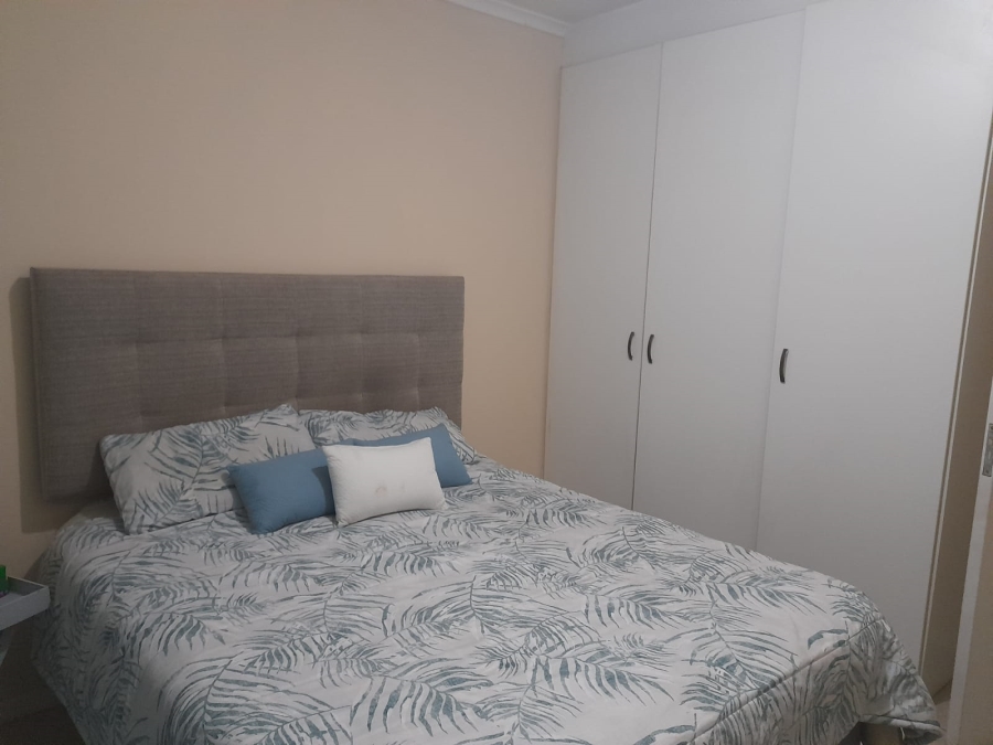 To Let 2 Bedroom Property for Rent in Meredale Gauteng